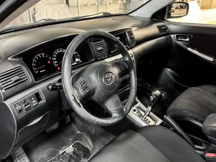 Toyota Corolla 2005 года за 3 050 000 тг. в Алматы – фото 9