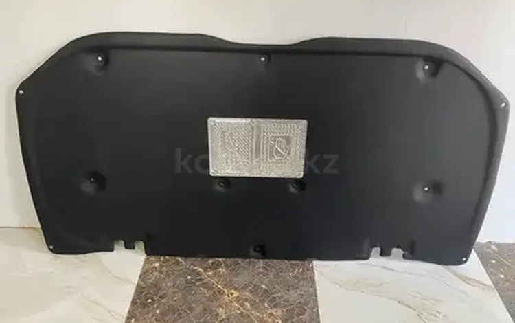 Обшивка (утеплитель) капота на Toyota Land Cruiser 100, 200 Prado 120, 150 за 25 000 тг. в Шымкент