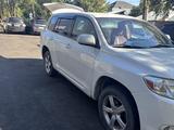 Toyota Highlander 2008 года за 8 500 000 тг. в Балхаш – фото 2