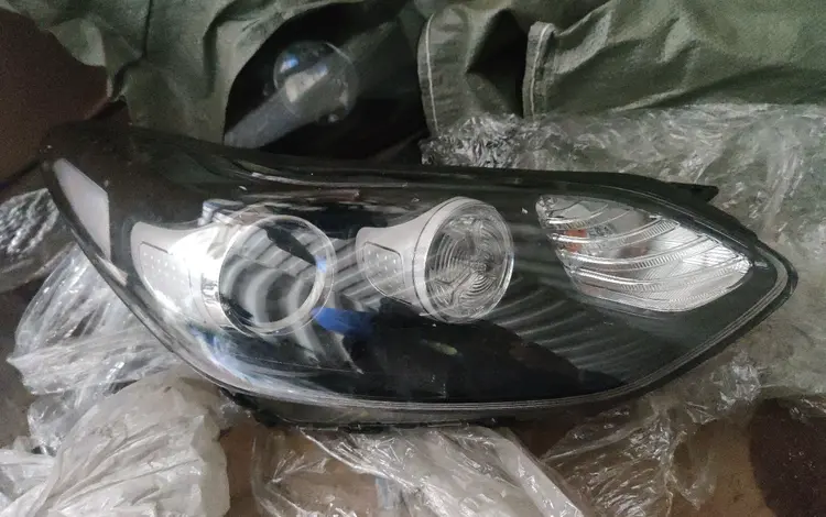 Фара kia sportage 2018 год Киа спортеж за 1 000 тг. в Алматы