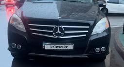 Mercedes-Benz R 350 2007 года за 5 800 000 тг. в Астана – фото 2