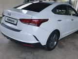 Hyundai Accent 2021 года за 8 000 000 тг. в Шымкент – фото 3