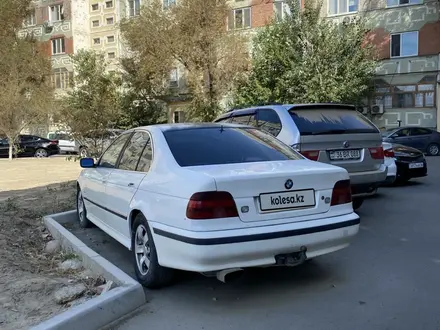 BMW 530 1999 года за 1 600 000 тг. в Атырау – фото 3