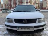 Volkswagen Passat 2000 года за 1 899 990 тг. в Астана – фото 3