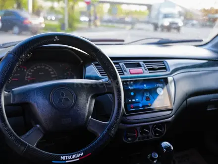 Mitsubishi Lancer 2003 года за 1 490 000 тг. в Алматы – фото 4
