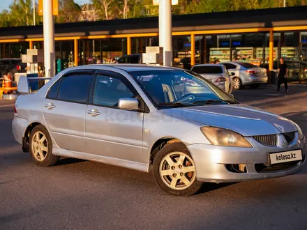 Mitsubishi Lancer 2003 года за 1 490 000 тг. в Алматы – фото 2