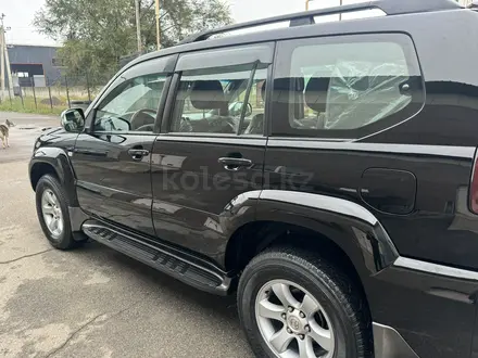 Toyota Land Cruiser Prado 2007 года за 12 800 000 тг. в Алматы – фото 11