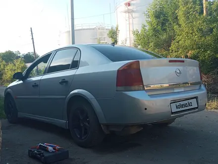 Opel Vectra 2003 года за 1 700 000 тг. в Актобе – фото 2