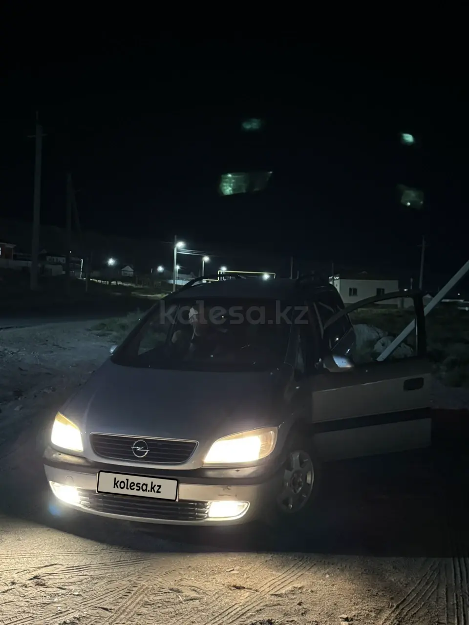 Opel Zafira, 2004