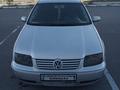 Volkswagen Jetta 2002 годаүшін1 800 000 тг. в Алматы