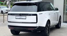 Land Rover Range Rover 2024 годаүшін97 235 000 тг. в Алматы – фото 4
