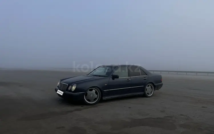 Mercedes-Benz E 280 1997 года за 2 500 000 тг. в Алматы