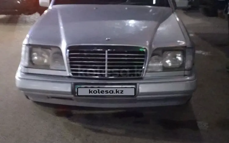 Mercedes-Benz E 200 1993 года за 1 800 000 тг. в Алматы
