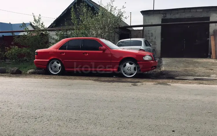 Mercedes-Benz C 320 2000 года за 2 800 000 тг. в Уральск