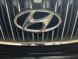 Hyundai Grandeur 2014 года за 9 200 000 тг. в Шымкент – фото 2