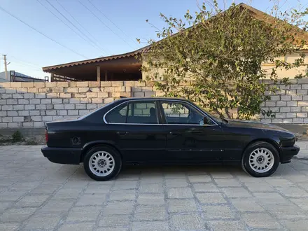 BMW 525 1990 года за 900 000 тг. в Жанаозен