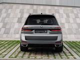 BMW X7 2023 года за 52 000 000 тг. в Астана – фото 4