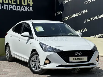 Hyundai Accent 2020 года за 7 900 000 тг. в Актобе – фото 2