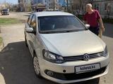 Volkswagen Polo 2013 года за 4 500 000 тг. в Актобе – фото 2