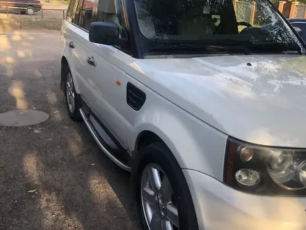 Land Rover Range Rover Sport 2007 года за 5 700 000 тг. в Астана – фото 2