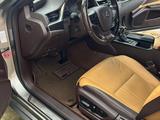 Lexus ES 250 2019 года за 21 000 000 тг. в Актау – фото 2