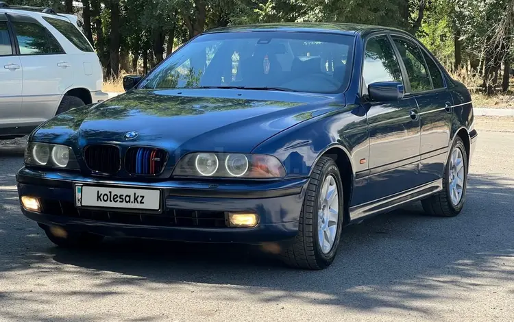 BMW 528 1999 года за 3 950 000 тг. в Тараз