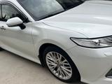 Toyota Camry 2019 годаүшін13 200 000 тг. в Шымкент – фото 5