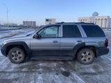 Chevrolet TrailBlazer 2004 года за 4 900 000 тг. в Уральск – фото 2