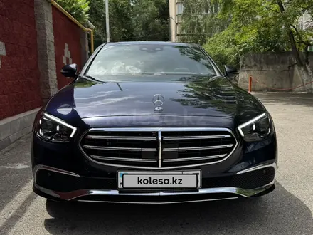 Mercedes-Benz E 300 2021 года за 28 000 000 тг. в Алматы