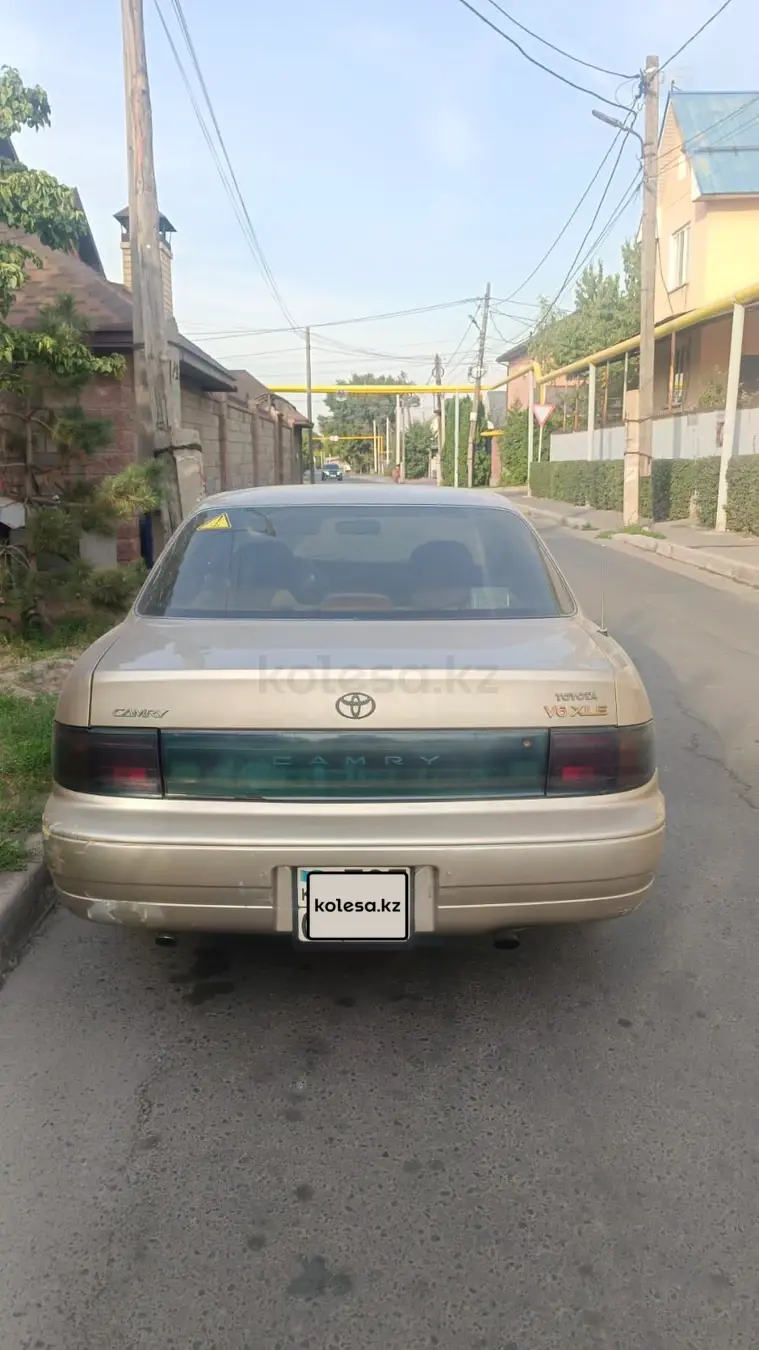Toyota Camry, 1994