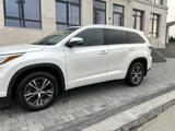 Toyota Highlander 2016 года за 11 300 000 тг. в Алматы – фото 4