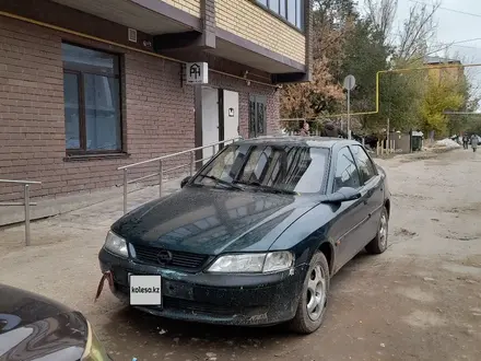 Opel Vectra 1998 года за 400 000 тг. в Уральск – фото 5