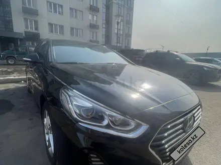 Hyundai Sonata 2019 года за 10 300 000 тг. в Алматы – фото 7