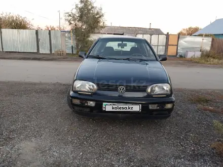 Volkswagen Golf 1993 года за 850 000 тг. в Костанай – фото 2