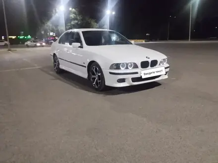 BMW 528 1996 года за 3 600 000 тг. в Алматы