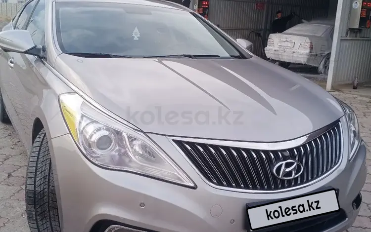 Hyundai Grandeur 2012 года за 7 800 000 тг. в Тараз