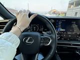 Lexus RX 500h 2024 годаүшін41 000 000 тг. в Астана – фото 3