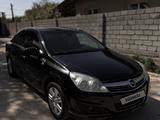 Opel Astra 2011 года за 4 000 000 тг. в Алматы