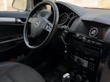Opel Astra 2011 года за 4 000 000 тг. в Алматы – фото 5
