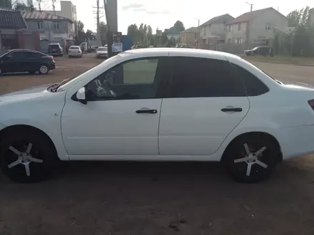 ВАЗ (Lada) Granta 2190 2013 года за 2 150 000 тг. в Астана – фото 3