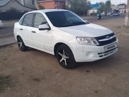 ВАЗ (Lada) Granta 2190 2013 года за 2 150 000 тг. в Астана