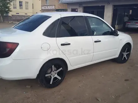 ВАЗ (Lada) Granta 2190 2013 года за 2 150 000 тг. в Астана – фото 5