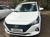 Hyundai Accent 2022 года за 8 200 000 тг. в Астана – фото 2