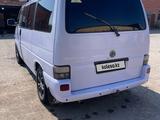 Volkswagen Caravelle 1998 года за 5 500 000 тг. в Караганда – фото 2