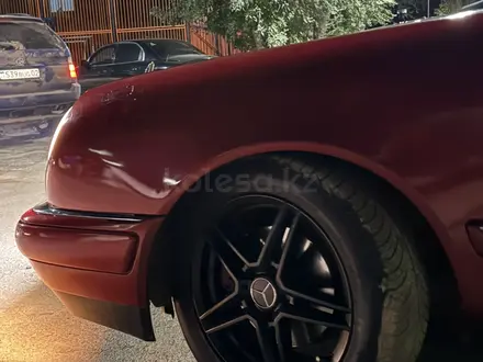 Mercedes-Benz E 280 1996 года за 1 800 000 тг. в Алматы – фото 3