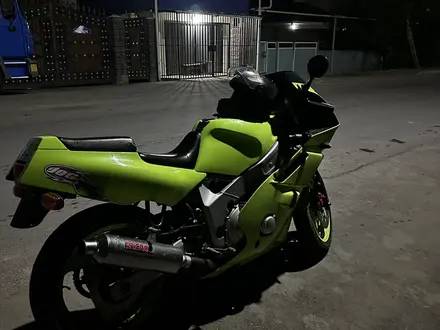 Yamaha  FZR600 1993 года за 800 000 тг. в Алматы – фото 4