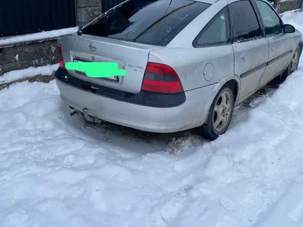 Opel Vectra 1997 года за 820 000 тг. в Алматы – фото 2