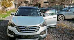 Hyundai Santa Fe 2013 года за 9 600 000 тг. в Актобе – фото 2