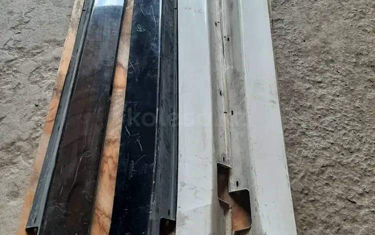 Пороги (порог, накладка) БМВ Е39 Е60 F10 за 25 000 тг. в Алматы