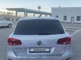 Volkswagen Touareg 2011 года за 9 750 000 тг. в Алматы – фото 5